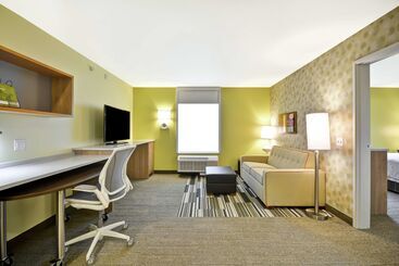 هتل Home2 Suites By Hilton Rapid City