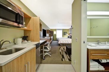 هتل Home2 Suites By Hilton Rapid City