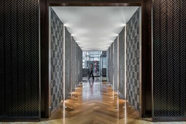 هتل Hyatt Regency Shanghai Global Harbor