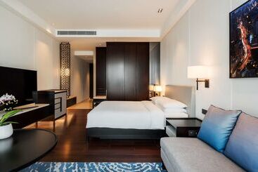 هتل Hyatt Regency Shanghai Global Harbor