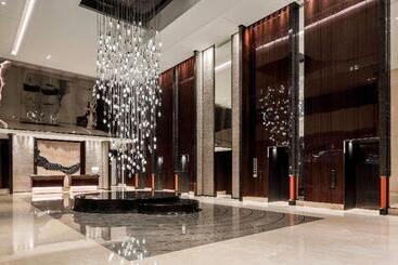 هتل Hyatt Regency Shanghai Global Harbor