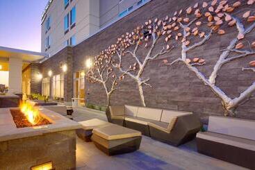 هتل Springhill Suites By Marriott Idaho Falls