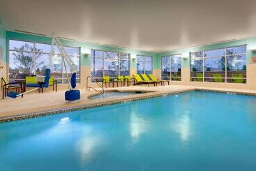 هتل Springhill Suites By Marriott Idaho Falls