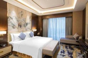 The Qube Hotel Jingzhou