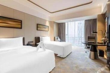 The Qube Hotel Jingzhou