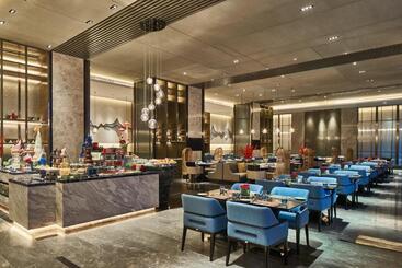 هتل Wanda Realm Shangrao