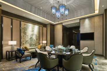 هتل Wanda Realm Shangrao