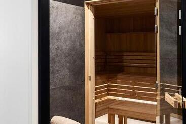فندق Yooma Urban Lodge Tour Eiffel
