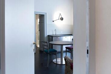 تختخواب و صبحانه Palazzo Melfi