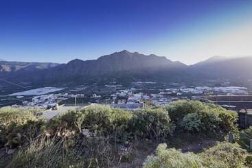 Coral Los Silos  Your Natural Accommodation Choice
