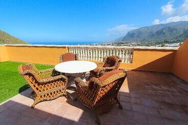 Coral Los Silos  Your Natural Accommodation Choice
