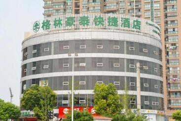 هتل Greentree Inn Jiangsu Wuxi New District High Speed Rail Station Newland Family Express
