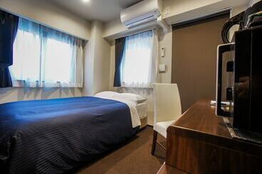 فندق Livemax Umeda Doyama