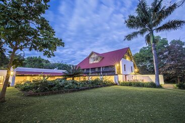 هتل Ngare Sero Mountain Lodge