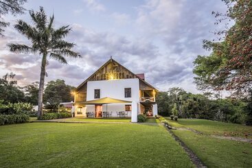هتل Ngare Sero Mountain Lodge