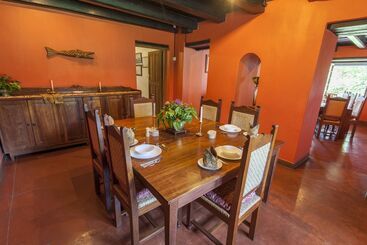 هتل Ngare Sero Mountain Lodge