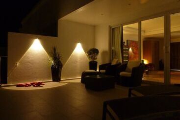 酒店 Sundown Beach Studios