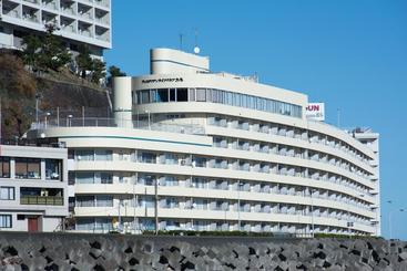 هتل Wisterian Life Club Atami