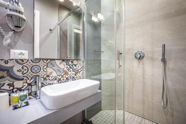 Martelli 6 Suite & Apartments