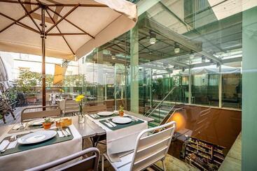 Martelli 6 Suite & Apartments