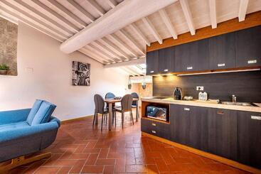 Martelli 6 Suite & Apartments