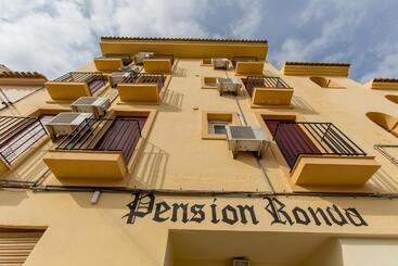 هتل Olympia Ronda Hostel