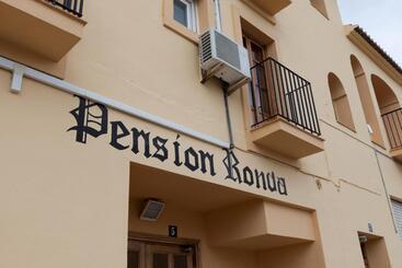 هتل Olympia Ronda Hostel