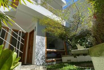 هتل Casa Tramontana