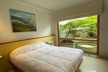 هتل Casa Tramontana