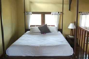 Batuan Villa