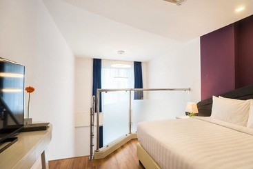 Blue Boat Hotel Jc