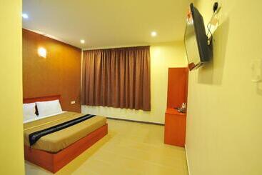 هتل Gurney Inn