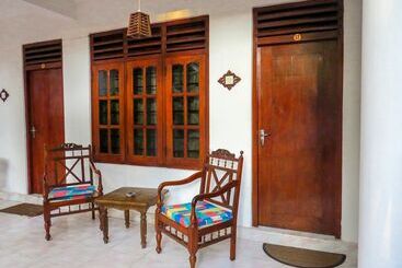 هتل Happy Beach Resort