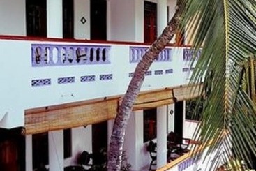 هتل Happy Beach Resort