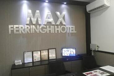 هتل Max Ferringhi
