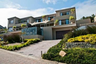 هتل The Mount Knysna