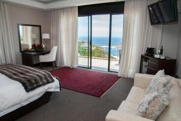 هتل The Mount Knysna