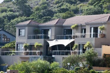 هتل The Mount Knysna