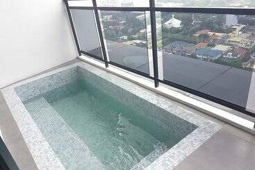 Lux Milano Residences Versace Makati
