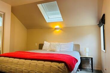مُتل Southgate Motor Inn