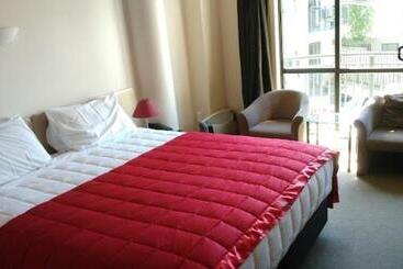 مُتل Southgate Motor Inn