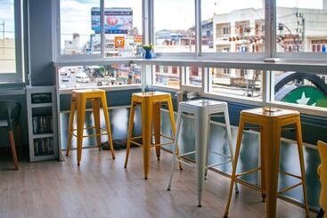 The Moon Hostel Huahin