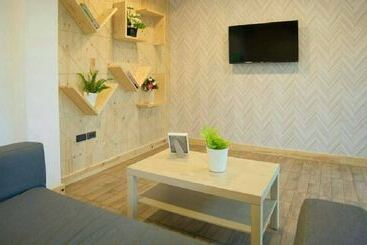 Hotel Hug Home Stay