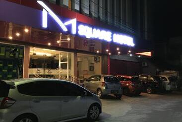 هتل Msquare Palembang