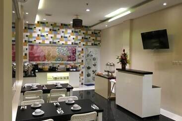 هتل Msquare Palembang