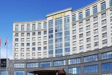 Huayang Hotel Chuangchun