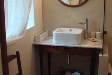 پانسیون Die Waenhuis Guest House