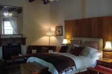 پانسیون Die Waenhuis Guest House