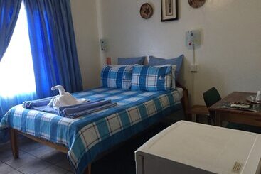 پانسیون Liya Guest Lodge