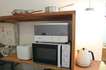 Plumhostel